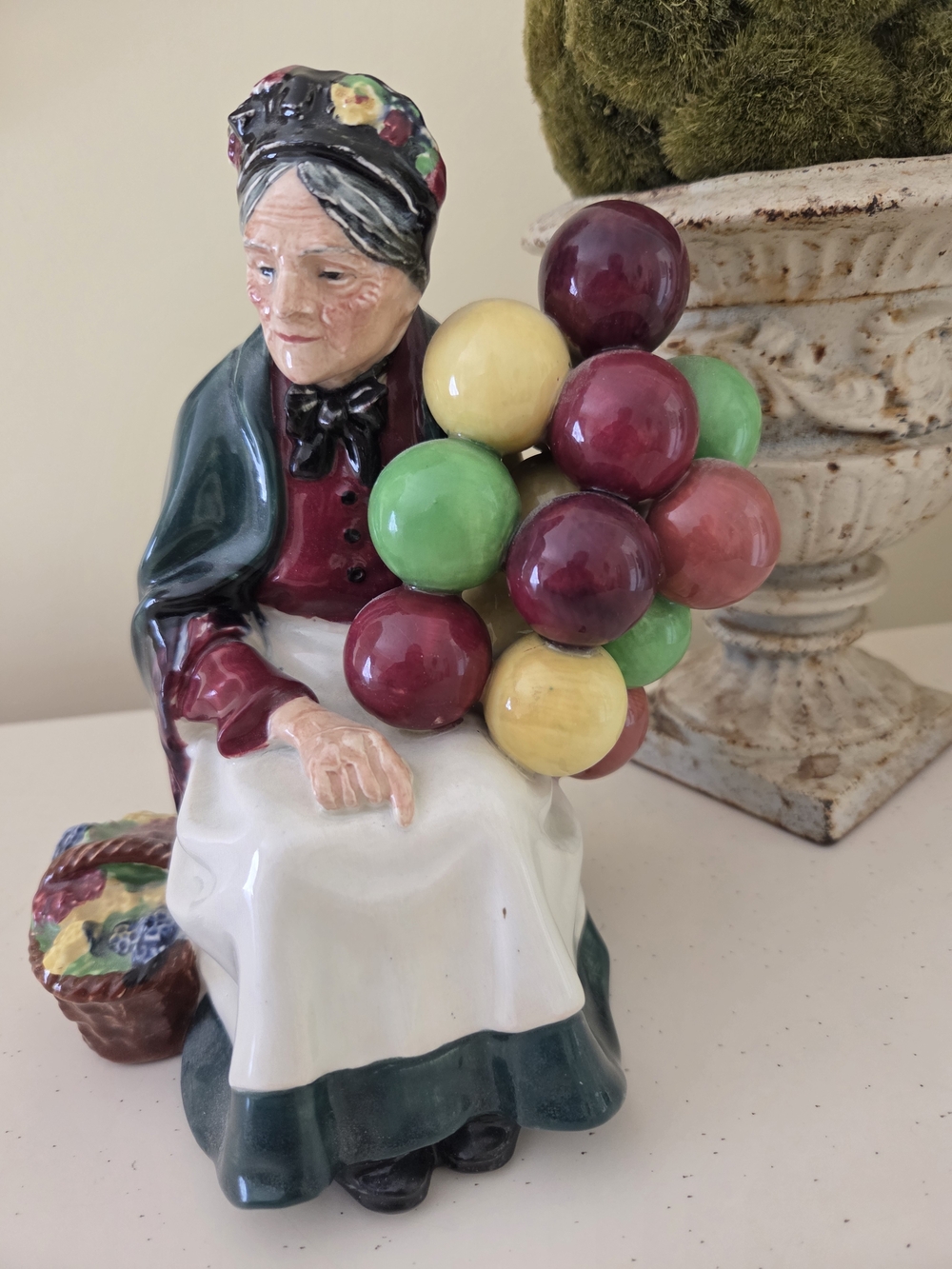 Royal Doulton The Old Balloon Seller H.N.1315 Porcelain Figure